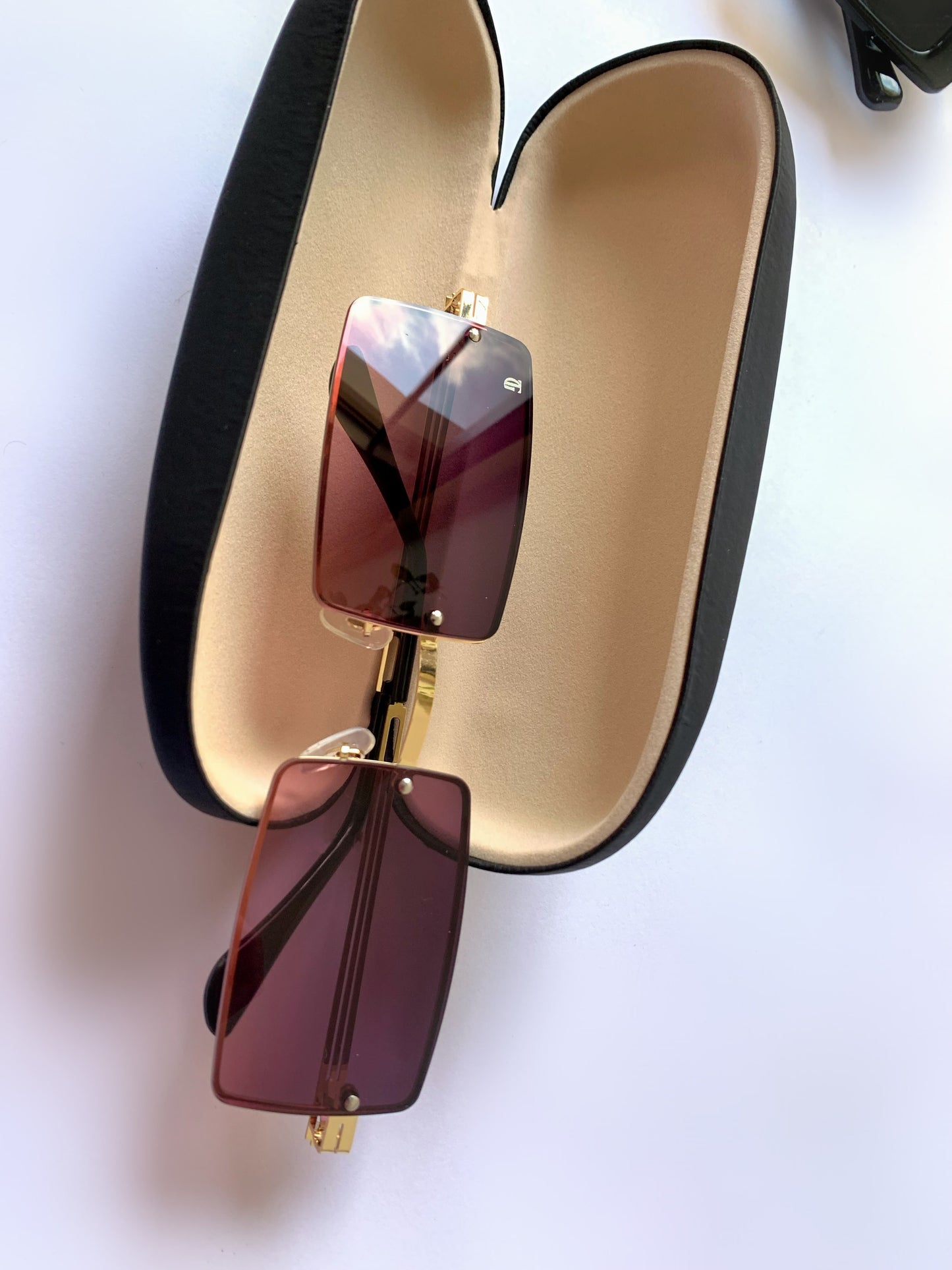 PLUG Shades (unisex)
